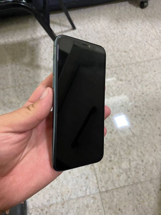 iphone 11 pro.
