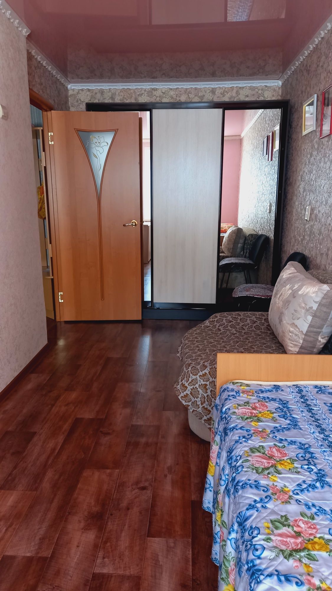 Срочно 2-х ком.  кв.