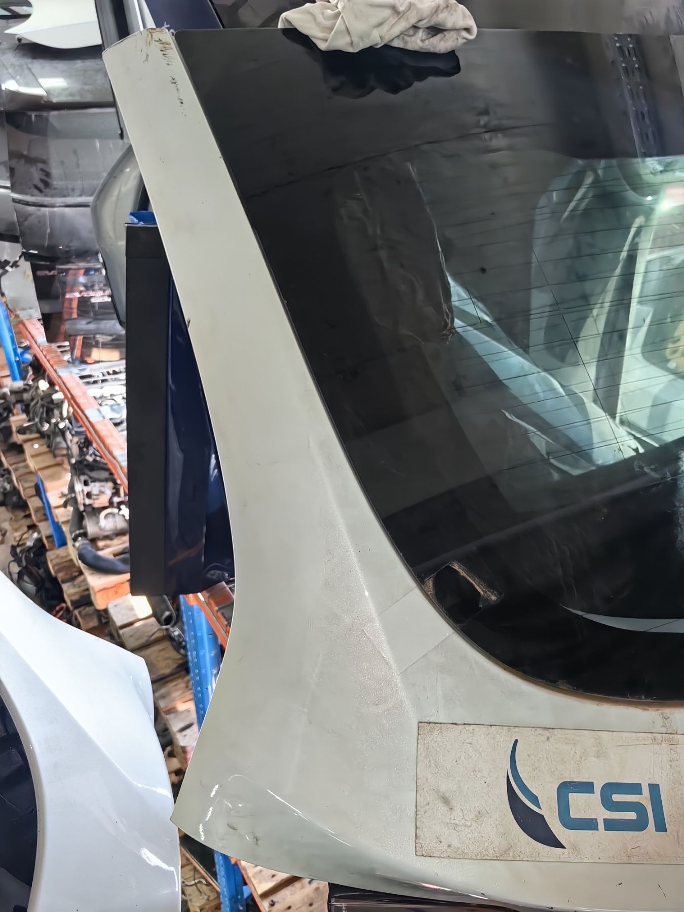 Багажник врата Tesla Y 2024 / Тесла У 2024г