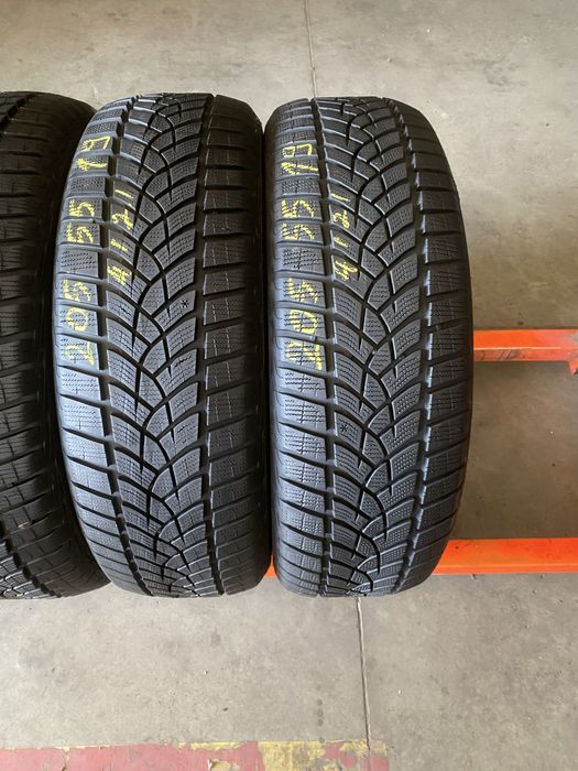 Anvelope iarna 205/55/19 Goodyear Ultra Grip Performance 205 55 19 R19