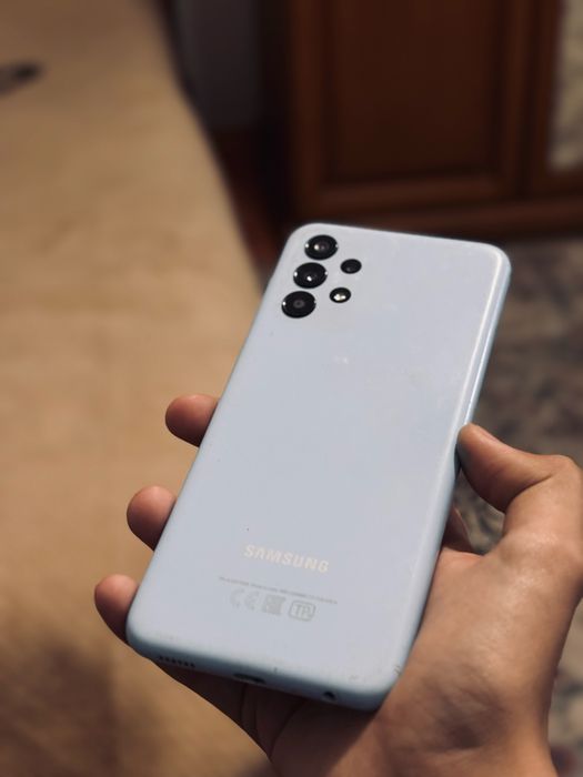 Телефон Samsung Galaxy A13