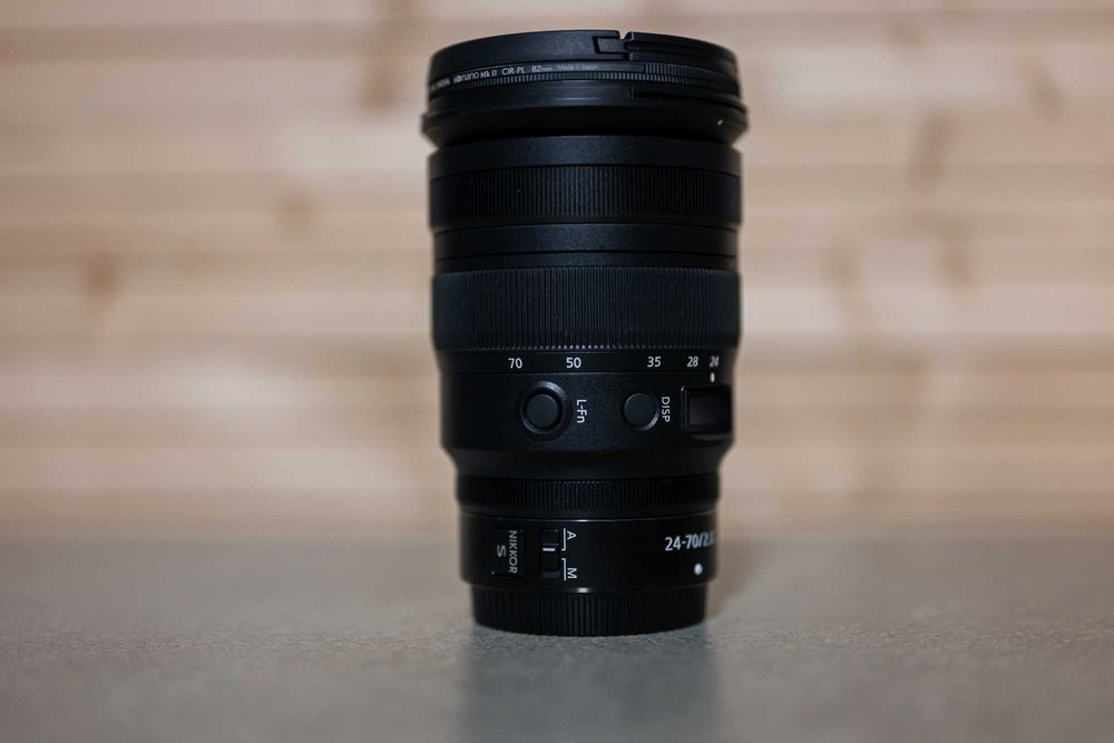 Se emite factură, deductibil pe firmă: Obiectiv Nikon Z 24-70mm F2.8 S