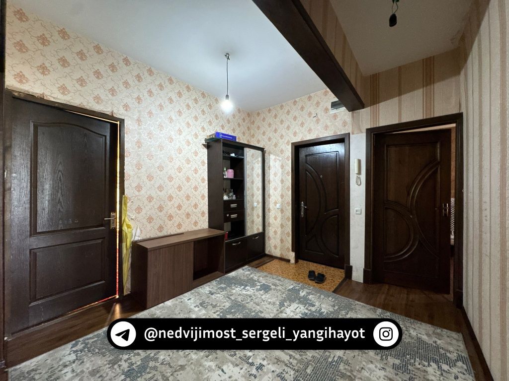 Сергели5 4+1/4/9 с ремонтом 105 кв,м рядом ст метро Узгариш