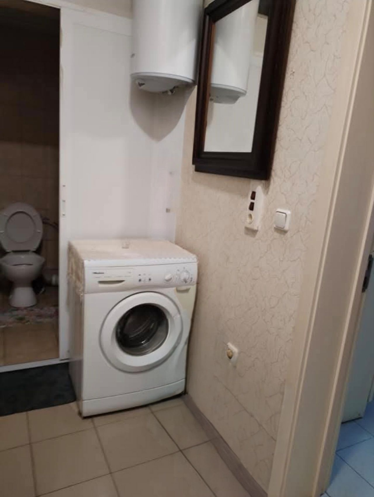 Гарсониера под наем в център Хасково