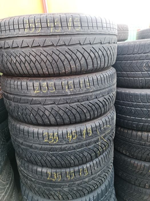 245/35/40/45/50/19"255/35/45/50/55/19"235/45/50/55/19"225/40/45/55/19"