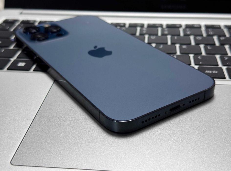 iPhone 12 PRO MAX  256 GB  Totul Original