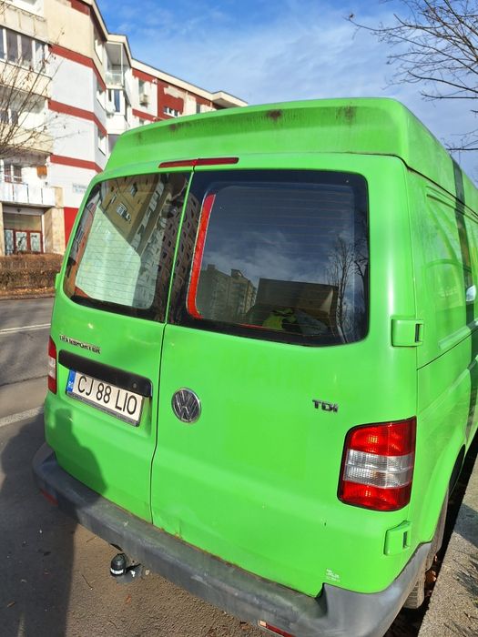 De vanzare VW t5 2010