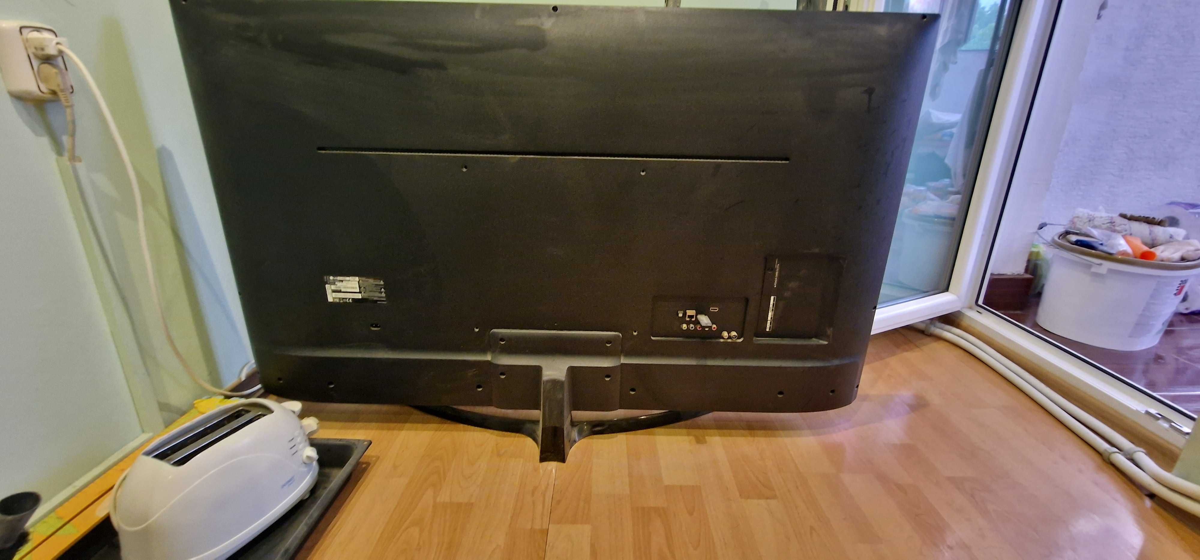 Телевизор LG 55 инча
