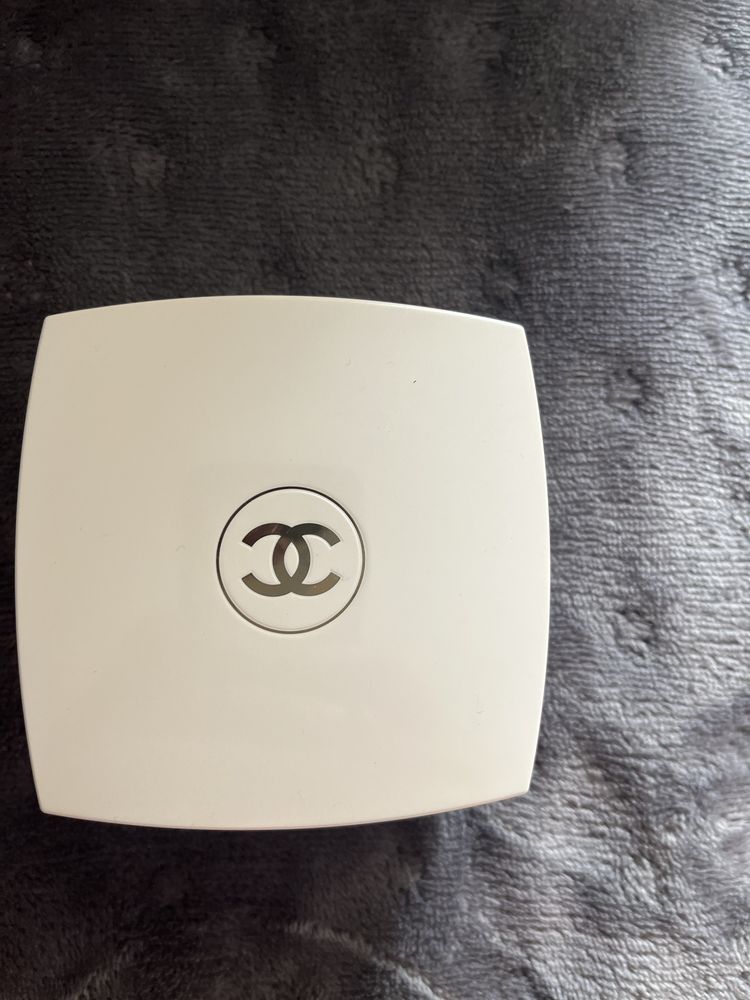 CHANEL Creme pour le corps
