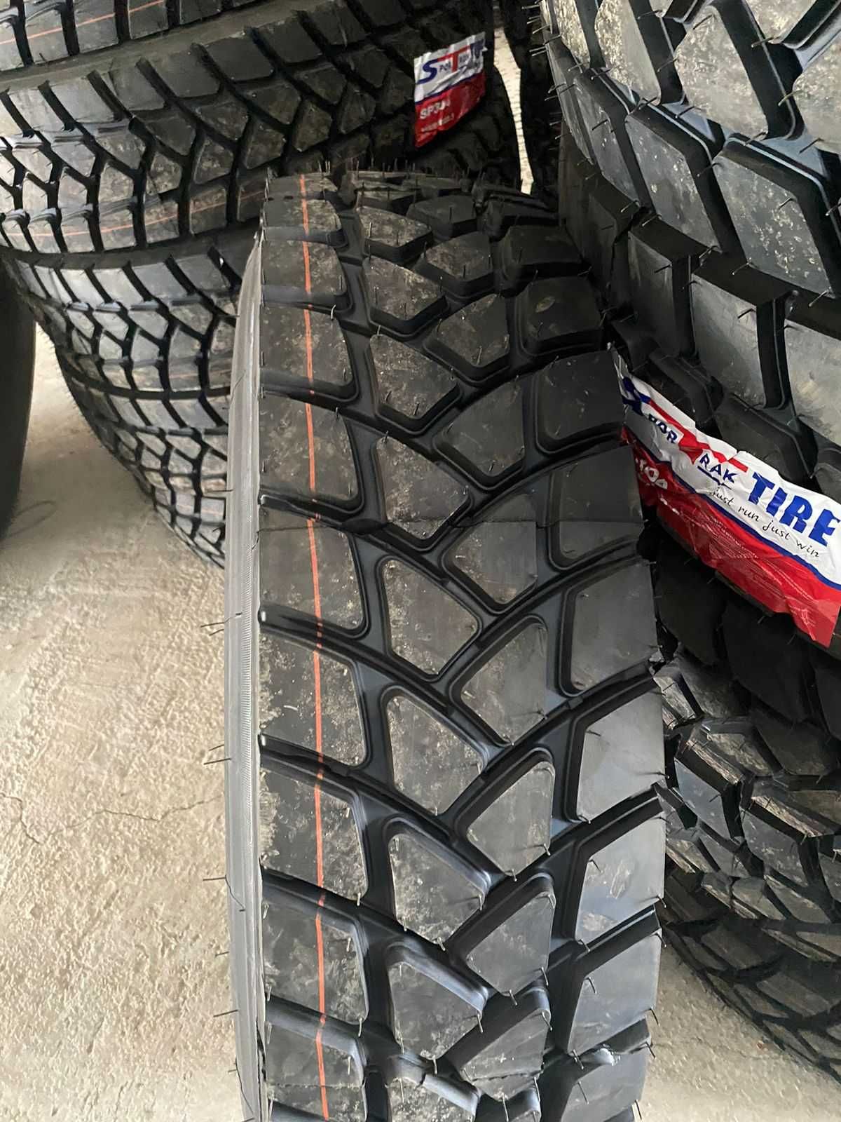 315/80 R22,5  Sportrak