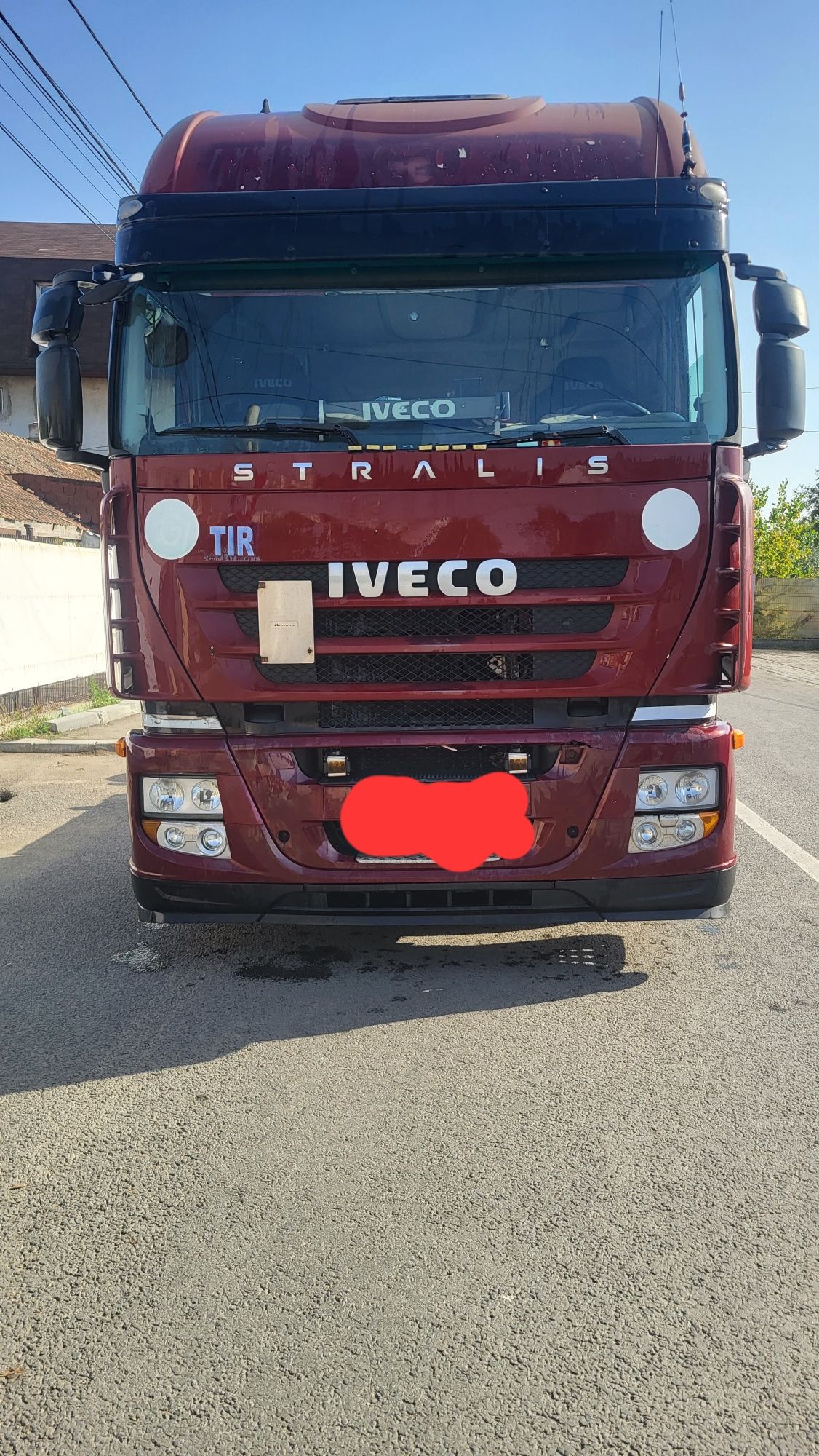 Dezmembrez iveco stralis