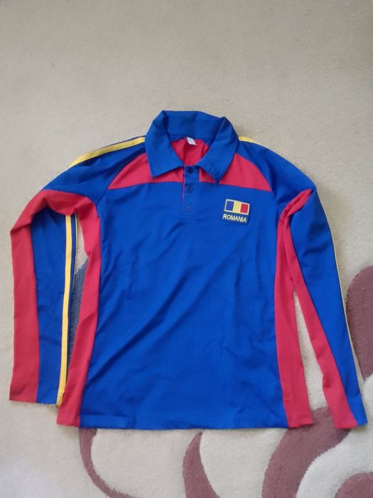 Tricou Romania,46/ll,mîneca lungă