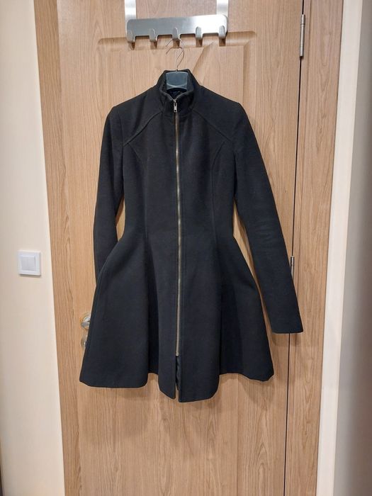 Елегантно зимно палто