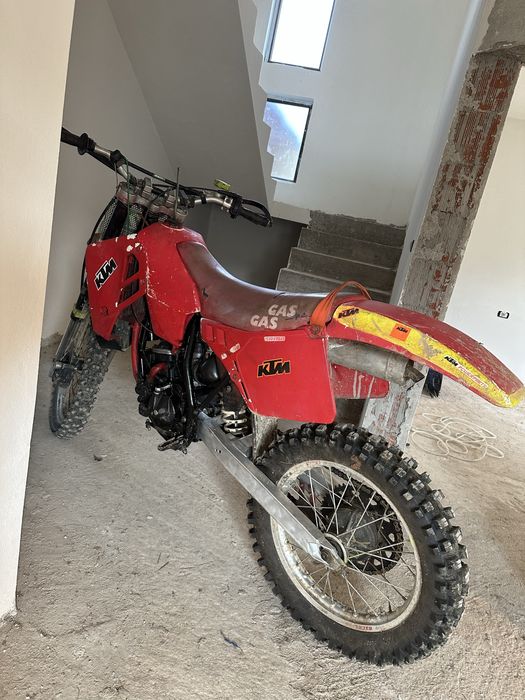 Vând Cross Cagiva 125 2 t