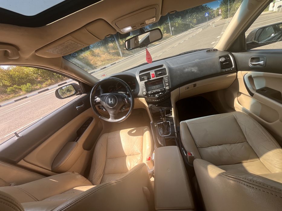 Honda accord Cl9 Executive