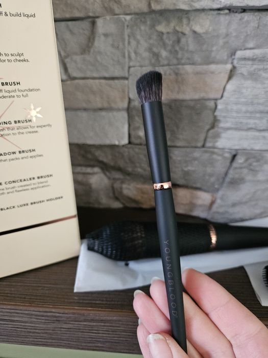 Четки за грим Youngblood professional