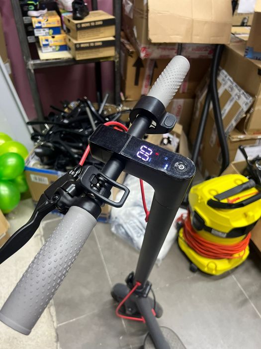 Vand trotineta electrica