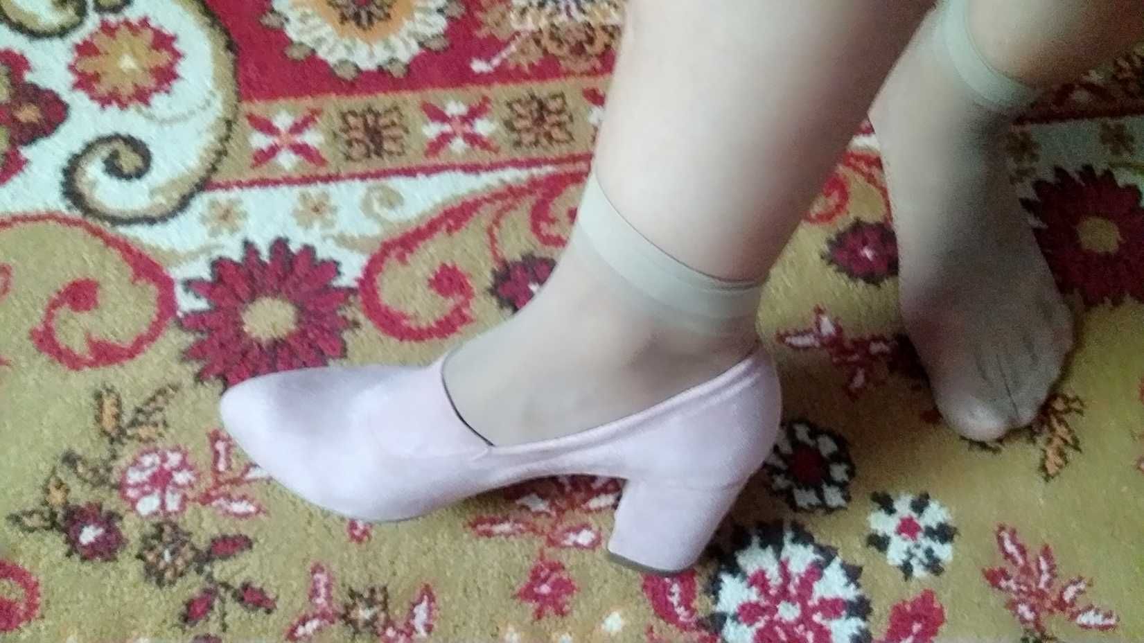 Женская обувь.   Туфли