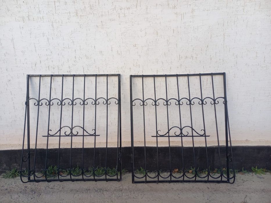 Решетка для окно металический