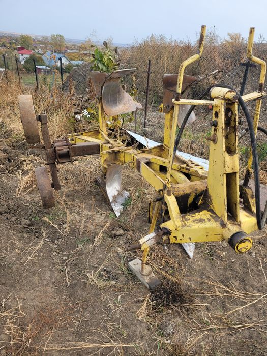 Vand plug cu două cormene în stare perfectă