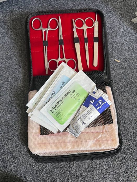 JARROHLIK TRENAJORI Тренажерный набор для студентов медицинских вузов