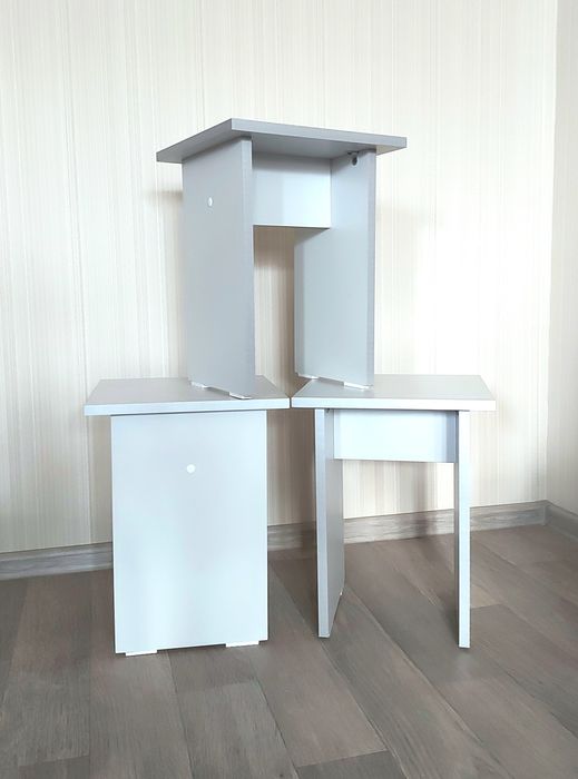 Продам новые табуретки