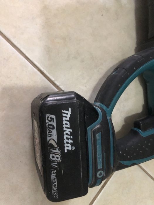 Makita rotopercutanta Makita DHR 202