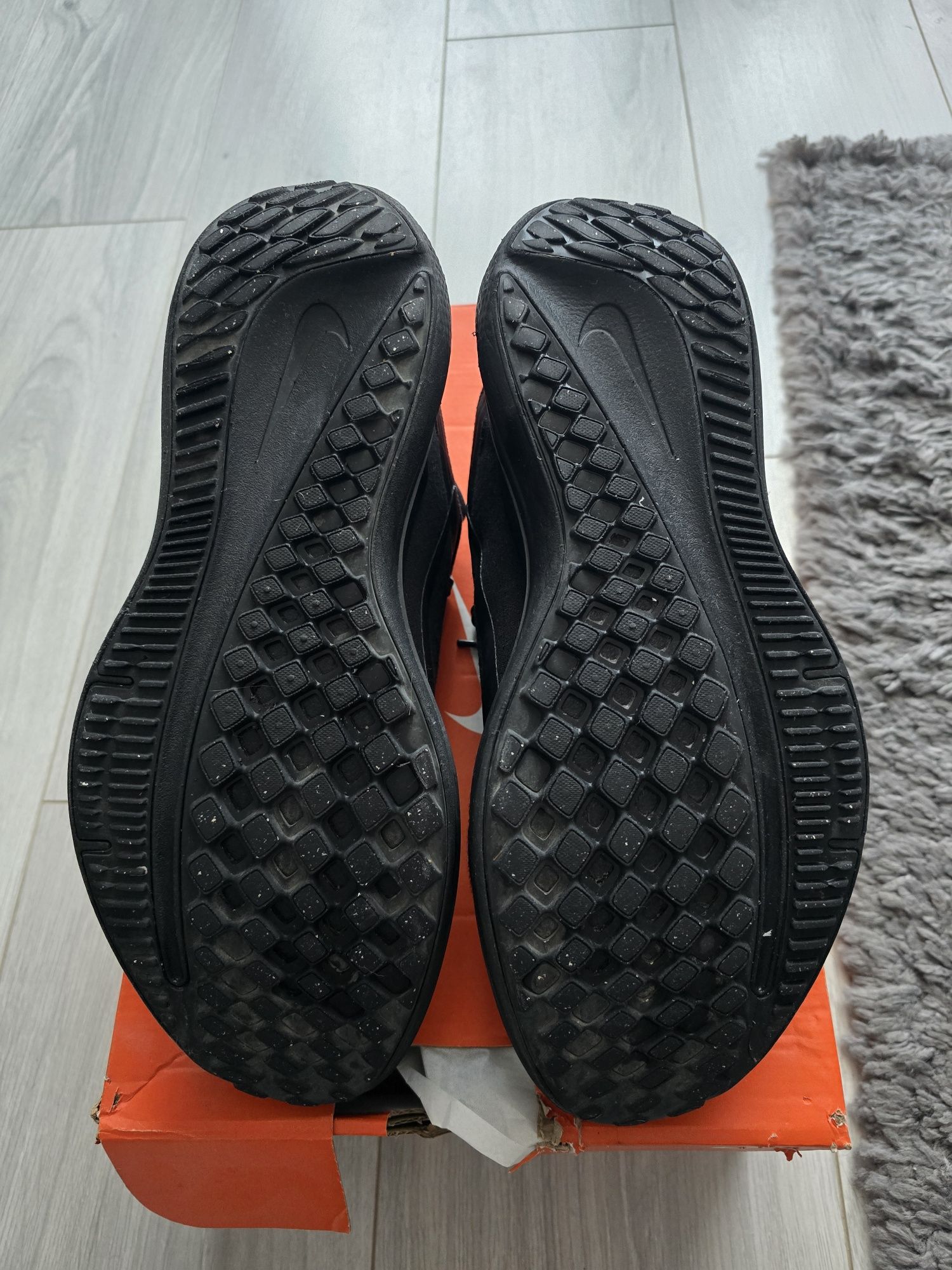 Nike Air Winflo 10 43 номер