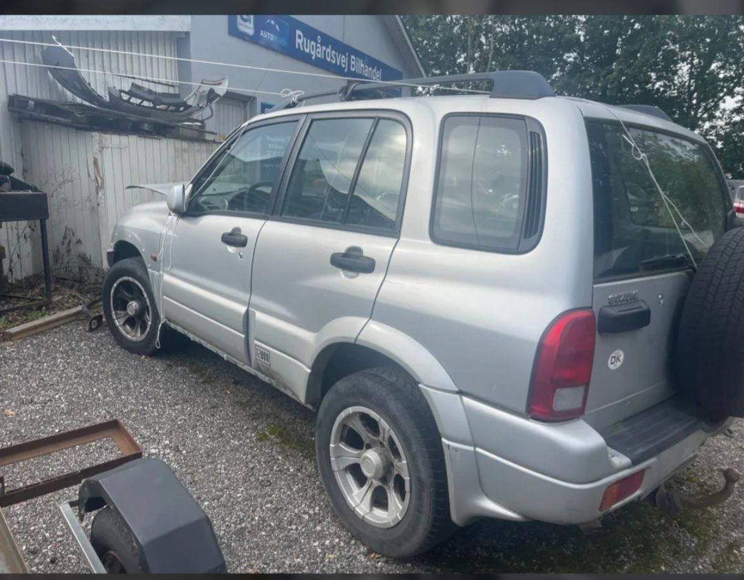 Suzuki grand vitara 2.5i v6 auto 2004 на части