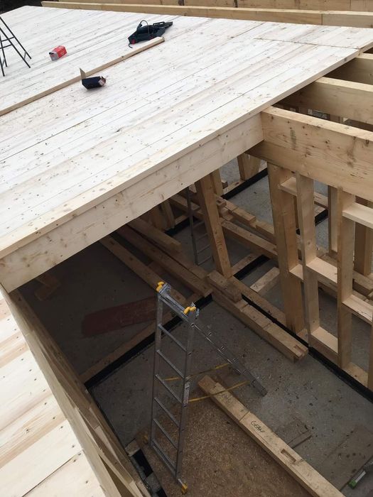 Acoperisuri de A la Z si reparatii de Urgenta