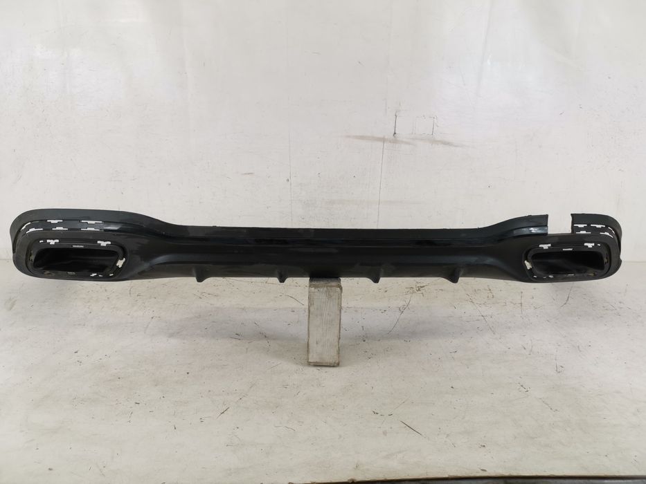 Mersedes-Benz Ц-Клас / Mercedes-Benz C-Class Оригинален заден спойлер/