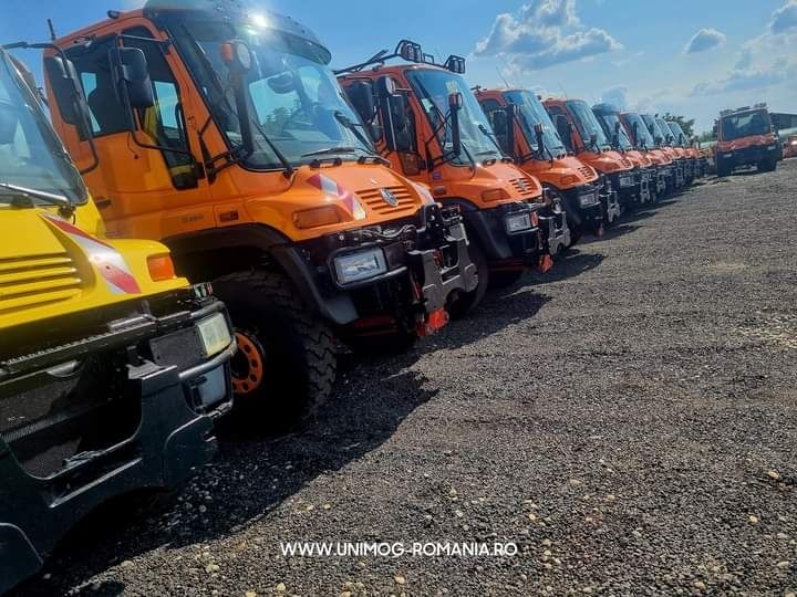 UNIMOG U500 U400 U300 4X4