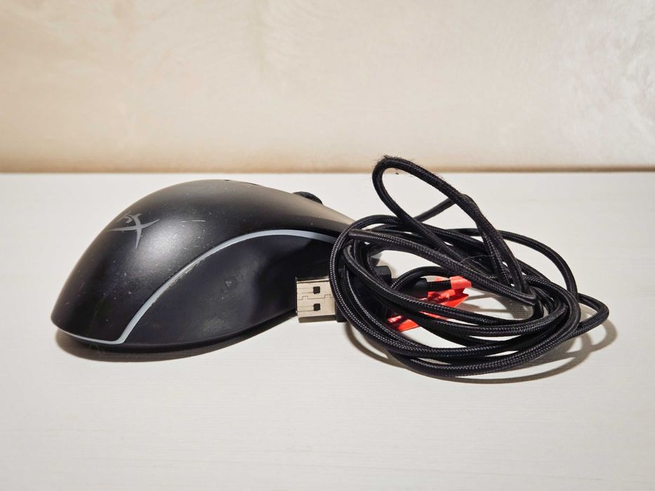 Mouse gaming HyperX Pulsfire Surge RGB, Negru, 16000 dpi