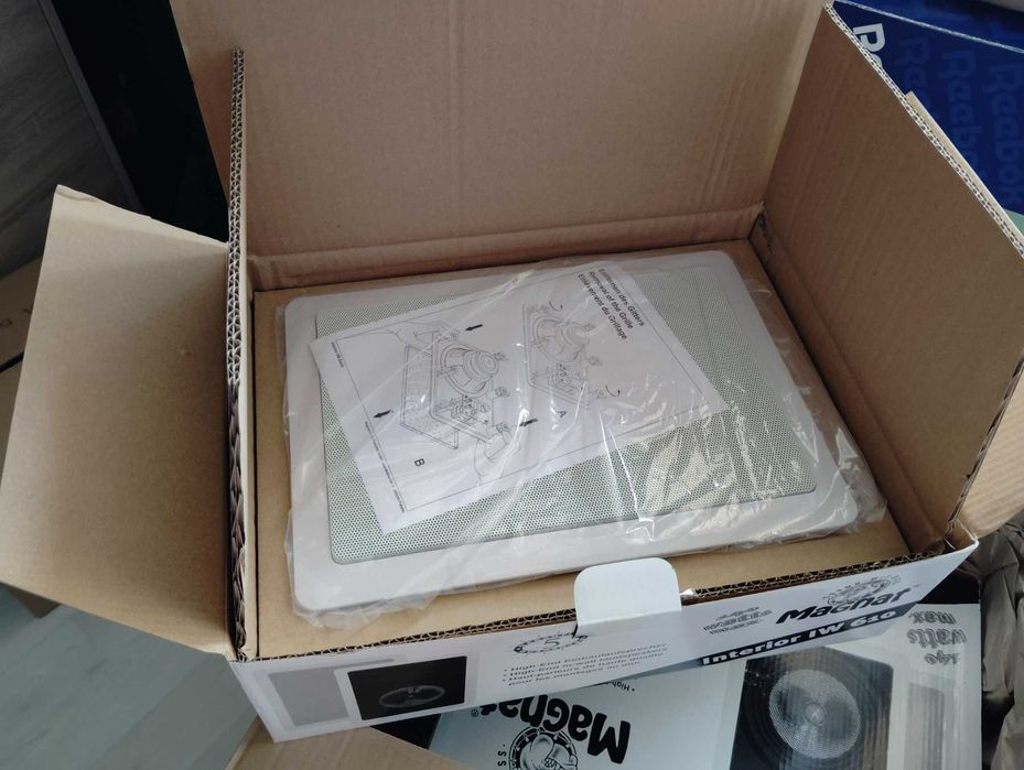 Magnat Interior IW 610 White За стена или таван нови