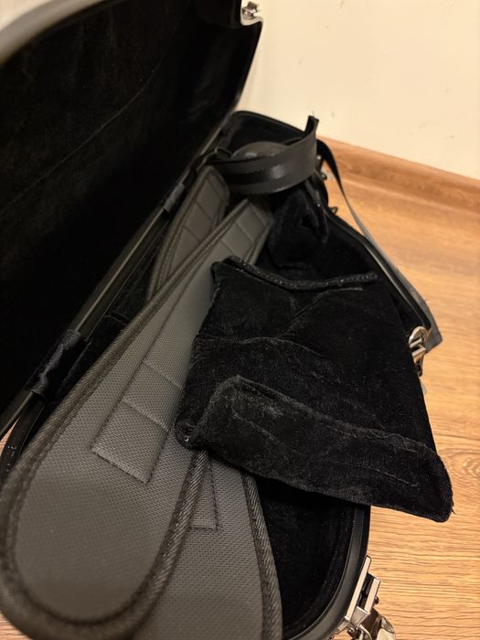 Vand cutie saxofon alto