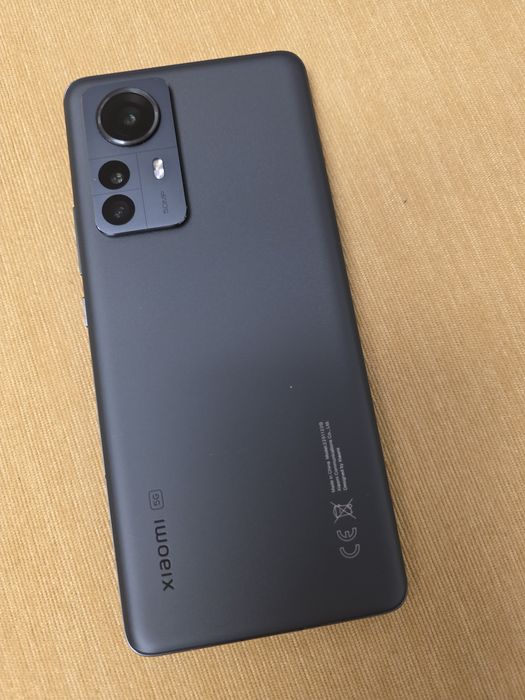 Xiaomi 12 Pro 12GB RAM 256GB ROM