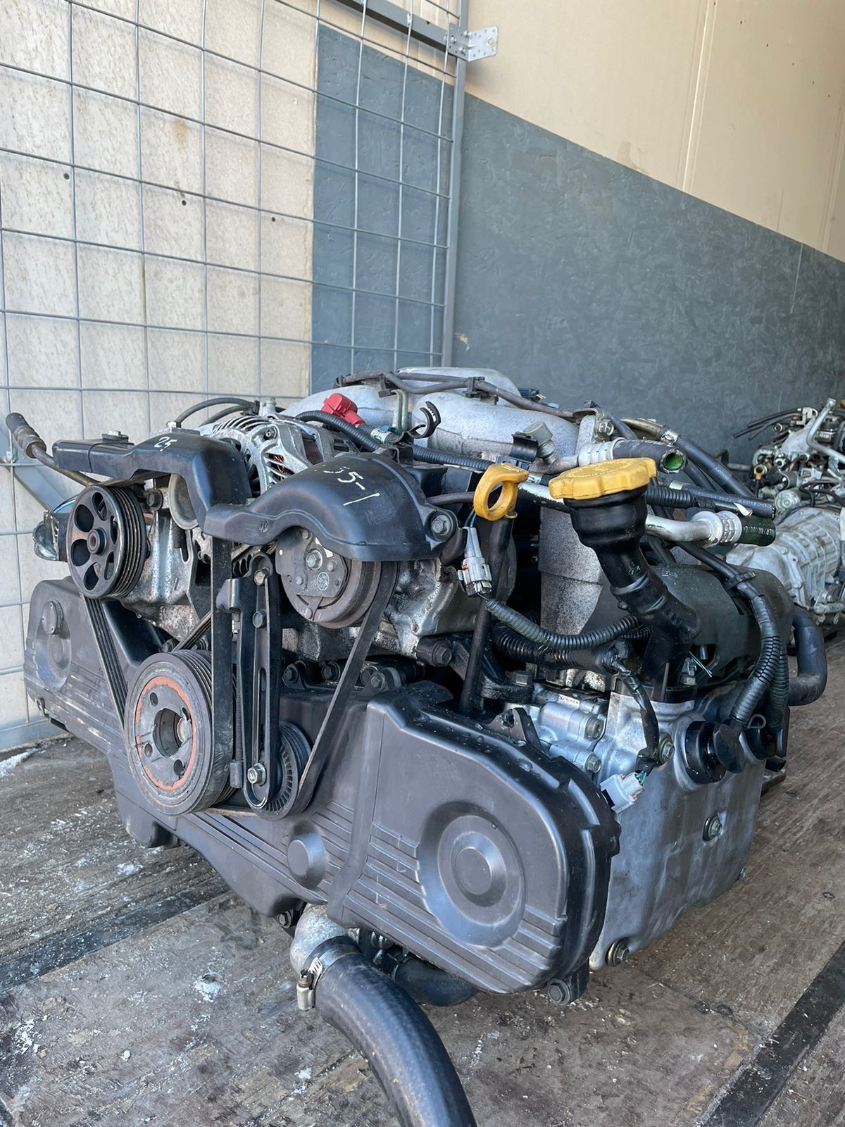 Контрактный двигатель  EJ253 VVTi на Субару Outback