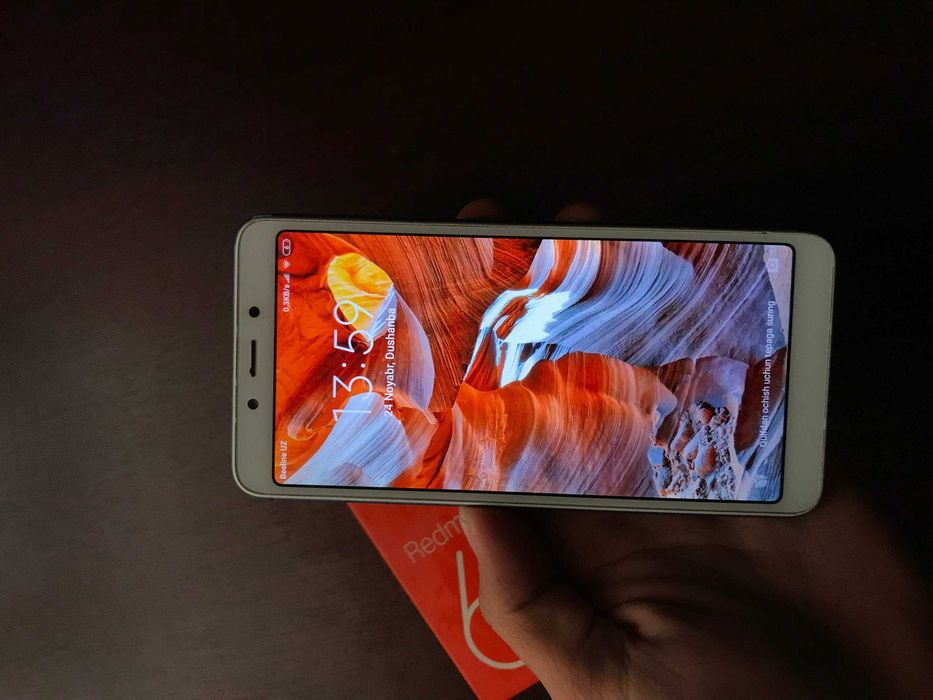 Redmi 6  3/32 GB