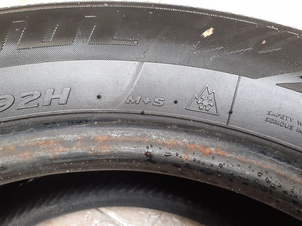 Зимна гума  205/60 R16 92H