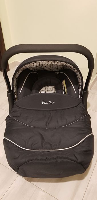 Бебешко кошче Silver Cross от 0 до 13кг

Марка-Silver Cross.

За б