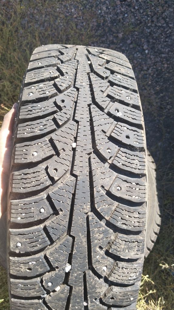 Nokian Nordman 5 185/65 R15 T92