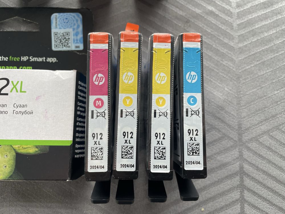 Лот нови картридж пълнители тонер касети HP cartridge 912XL C9352A