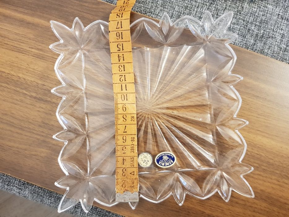 Vand diverse obiecte din cristal