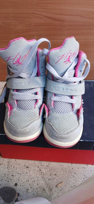 Уникални високи маратонки Jordan