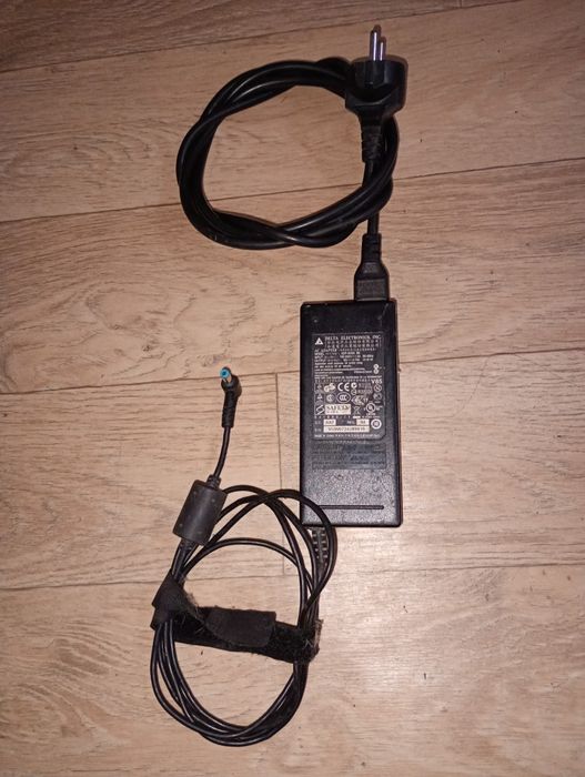 Зарядка на ноутбук Acer