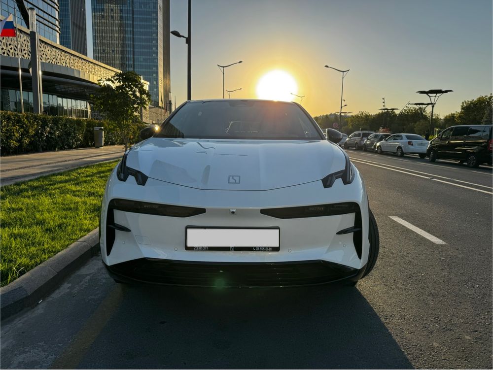 Zeekr X 2024 | Фулл | Белый | 7 лет гарантии | Бронеплёнка