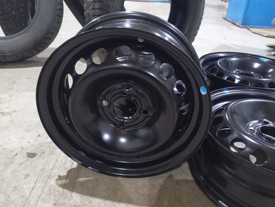 Диски R14 4+100 Новые