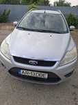 Vând Ford Focus combi