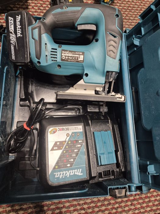 Pendular makita 18v djv 182 brushless