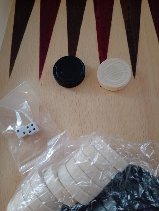 Sah mare cu piese de table Romania
